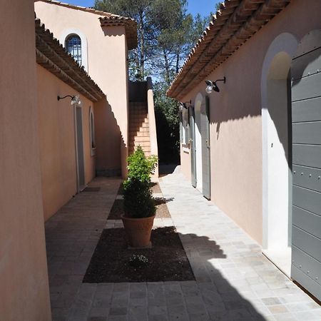 Le Clos Geraldy - Chambres D'Hotes De Charme, Piscine Et Spa Saint-Maximin-la-Sainte-Baume Ngoại thất bức ảnh