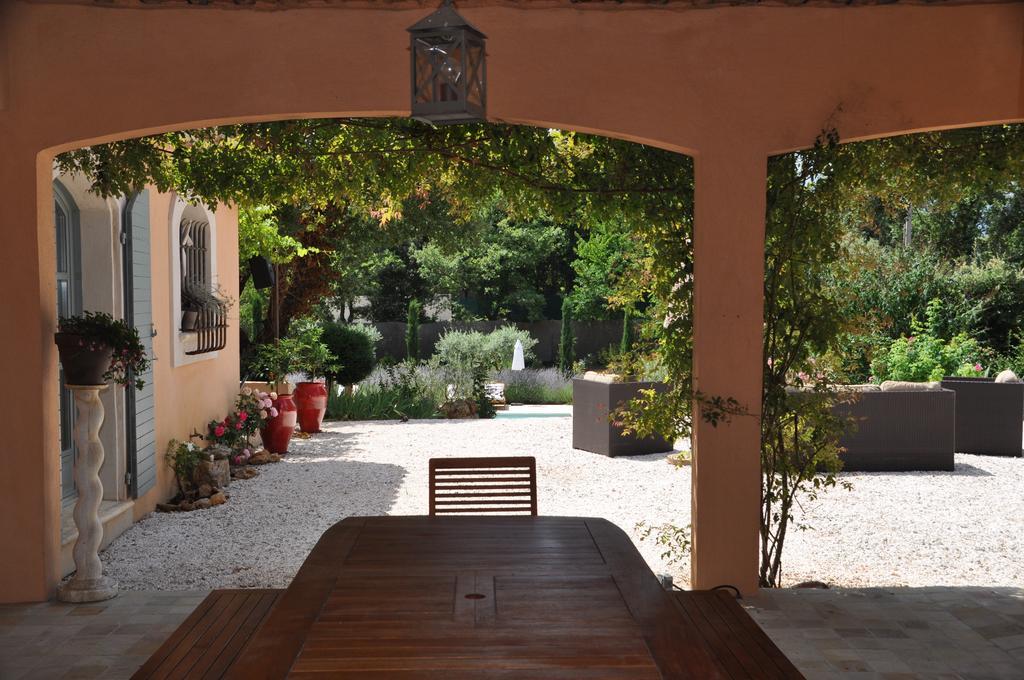 Le Clos Geraldy - Chambres D'Hotes De Charme, Piscine Et Spa Saint-Maximin-la-Sainte-Baume Ngoại thất bức ảnh