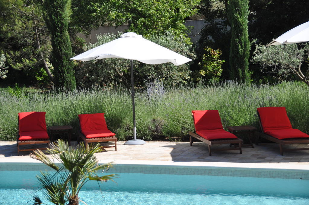 Le Clos Geraldy - Chambres D'Hotes De Charme, Piscine Et Spa Saint-Maximin-la-Sainte-Baume Ngoại thất bức ảnh
